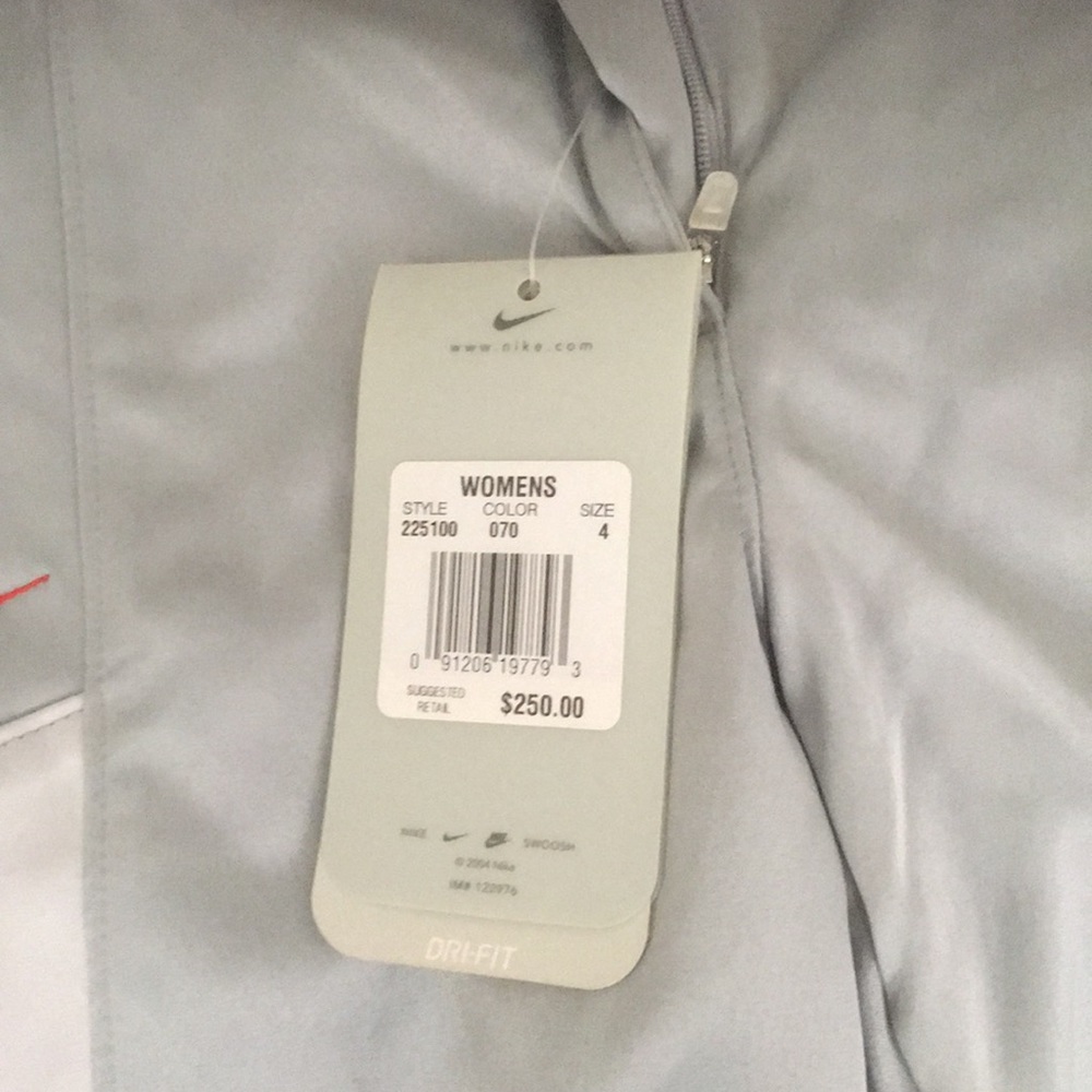 Nike women’s Olympic training pants. Rare. 250 ret‎